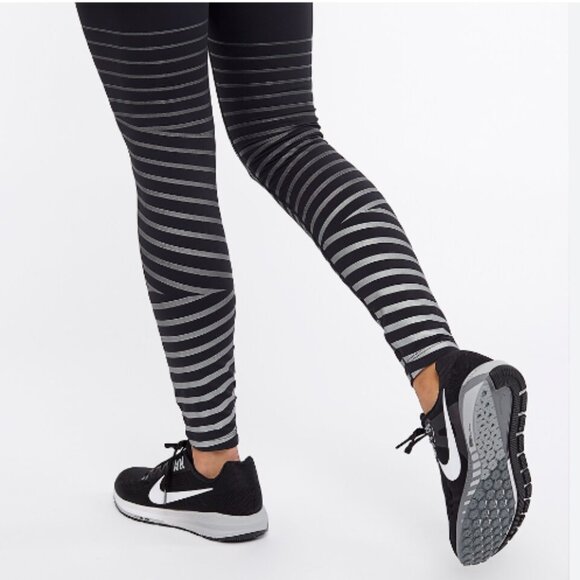 Brand New Women's NIKE Power Epic Lux Metallic Striped Dri-fit Stretch Leggings - Picture 14 of 16